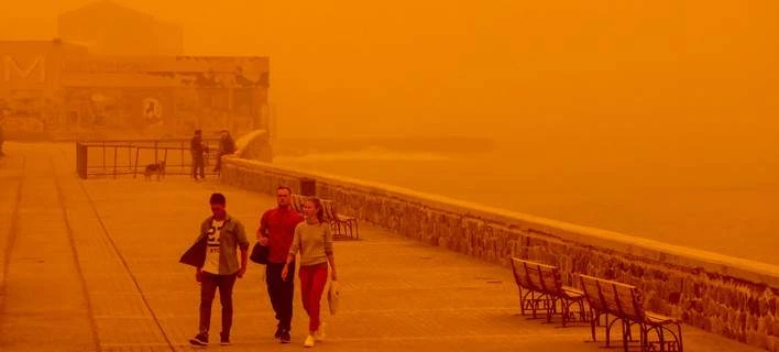 Φωτογραφίες-σοκ από το πρωτοφανές φαινόμενο στην Κρήτη -Την κατάπιε η σκόνη [εικόνες]